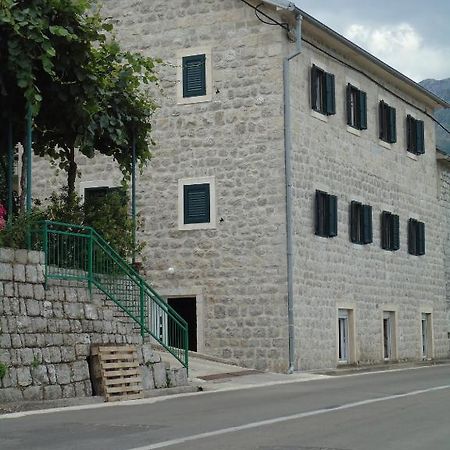 Apartments Vila San Каменари Экстерьер фото